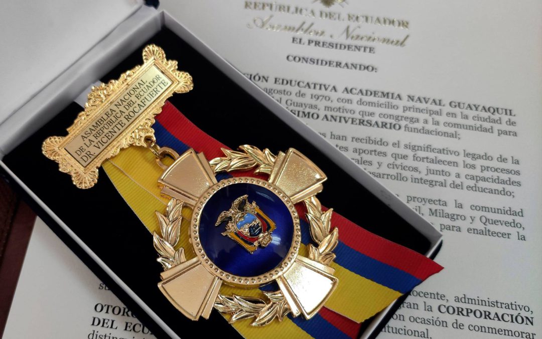 Medalla Conmemorativa por Trayectoria y Excelencia Académica por parte de la Asamblea Nacional